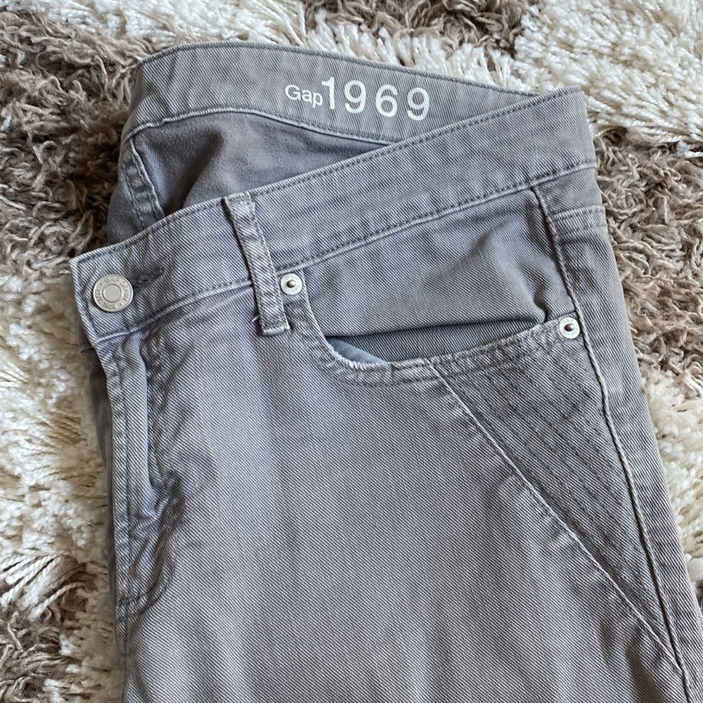 ✨Gap Always Skinny Gray Jeans - Size 32 - Picture 3 of 9